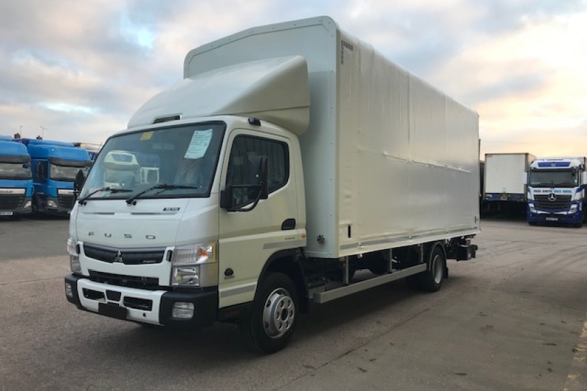 slidaflex body, sliderflex body, steel carrier, platform, coil well, Fuso, Canter, Cantilever tail lift