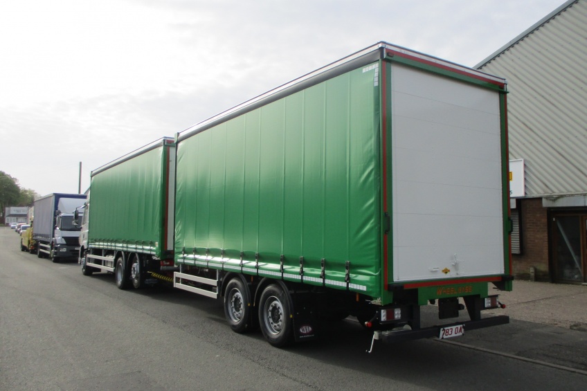 draw bar, drawbar, rig, curtain side, daf